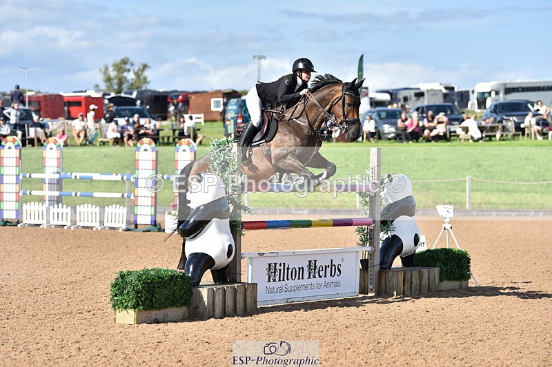 230811A-165954-07079 - Cls 25Nat 1.40m Open