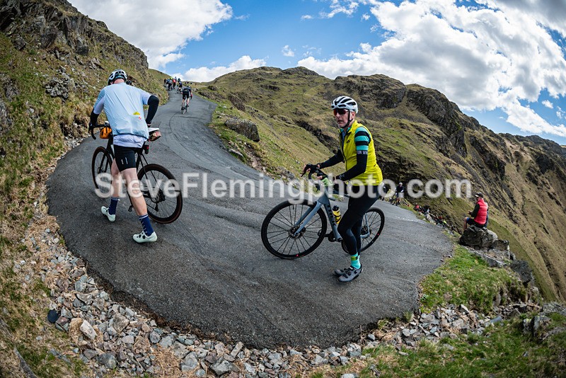 140833 - Hardknott Hairpin 14.00 - 15.00