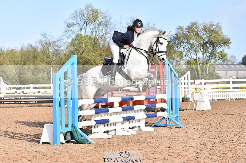 231028A-105718-00638 - Cls 2 British Novice & 80cm Open