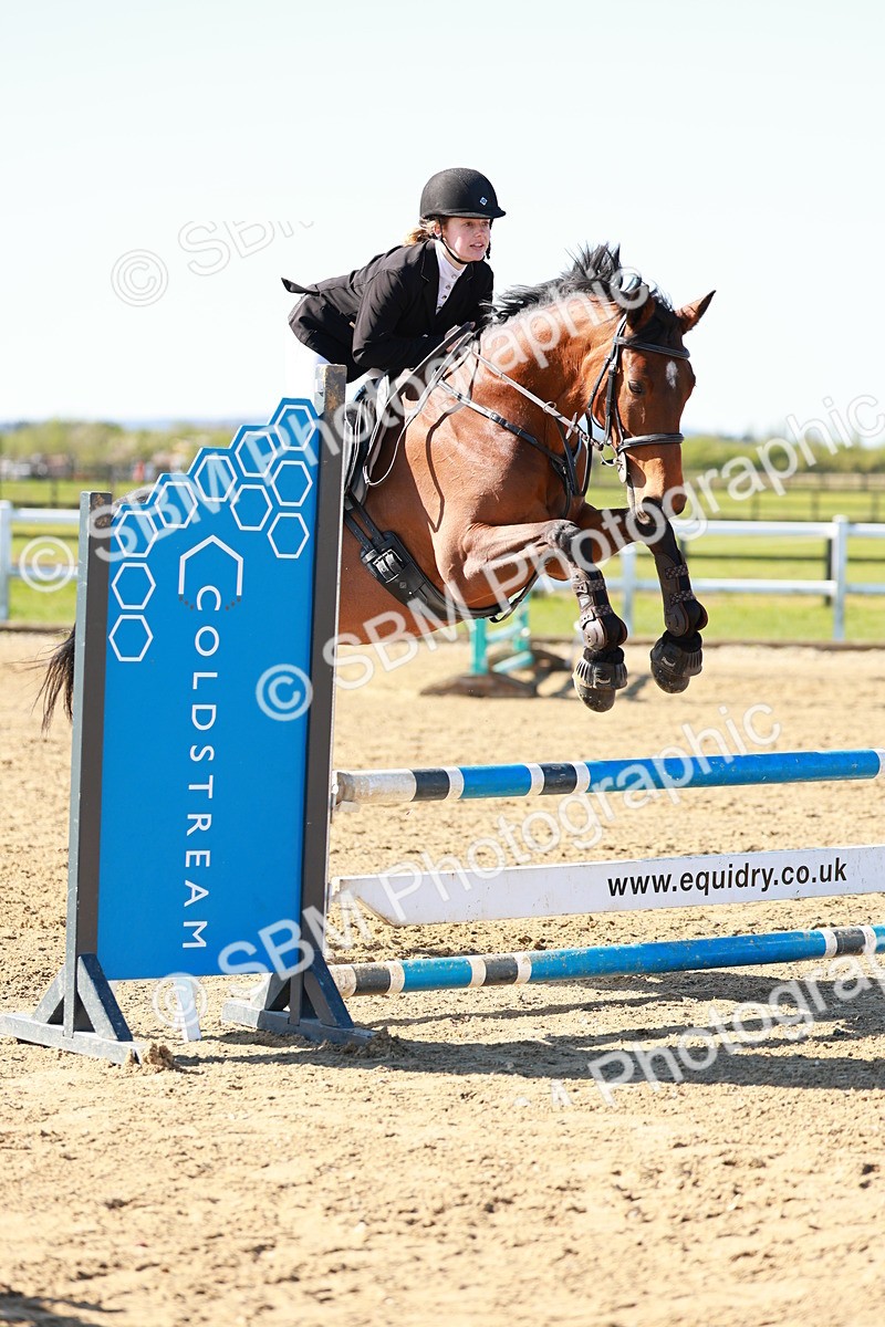 SBM_000555 - Class 1 - Clear Round