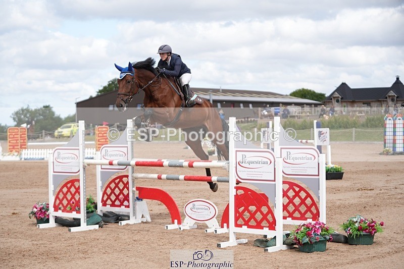 250801-111722-04892 - Cls 14 Snr Fox 1st Rnd