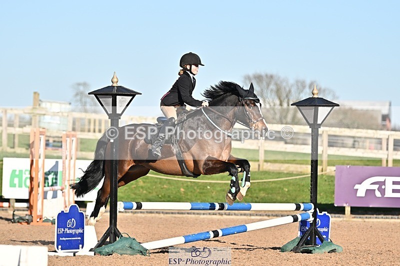 250401-172918-00444 - 70cm classes