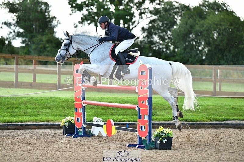 230723A-094853-10665 - Cls 4, 2 Star Small 1.30m