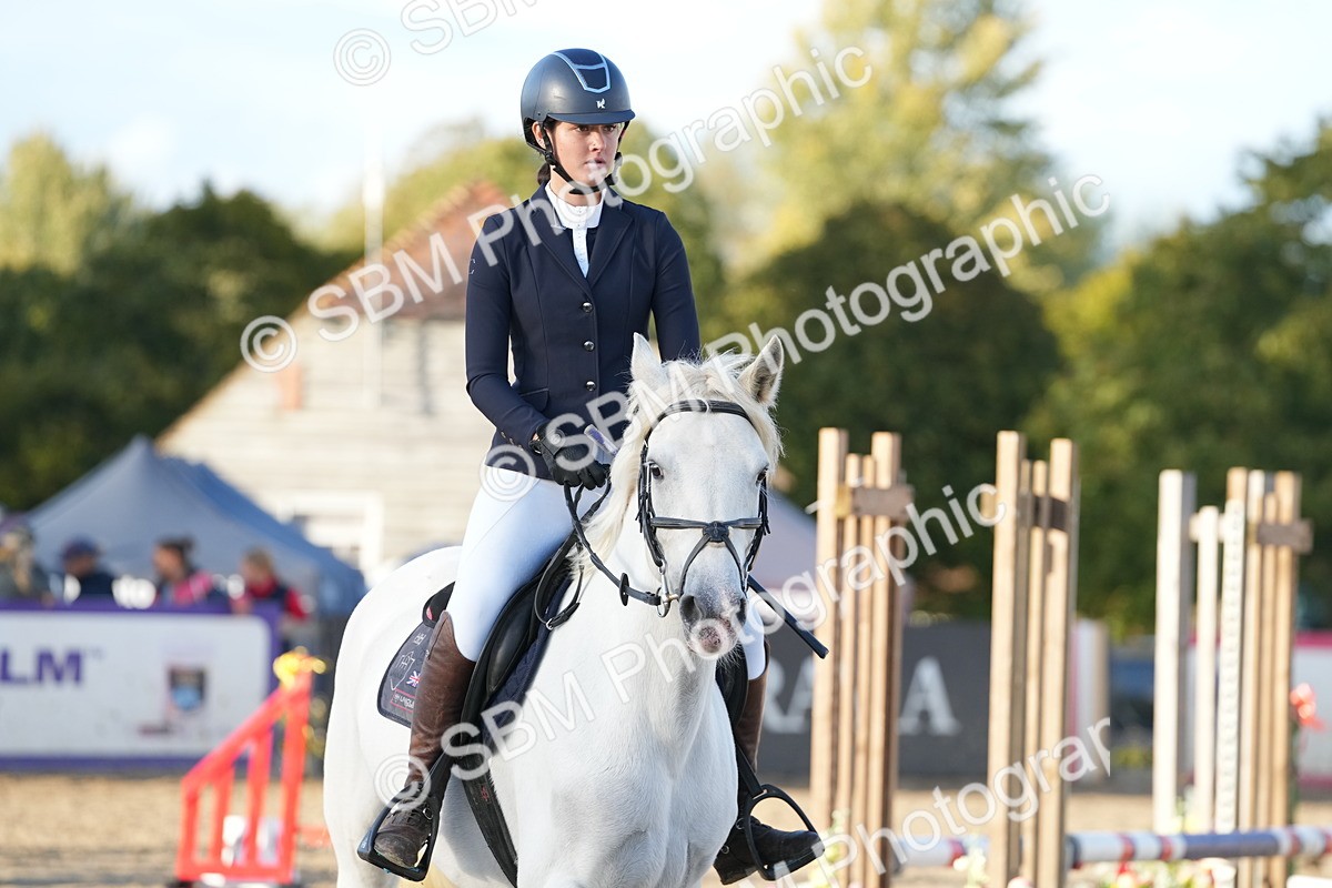 SBM_29432 - J44 - Horse & Hound Open 70cm