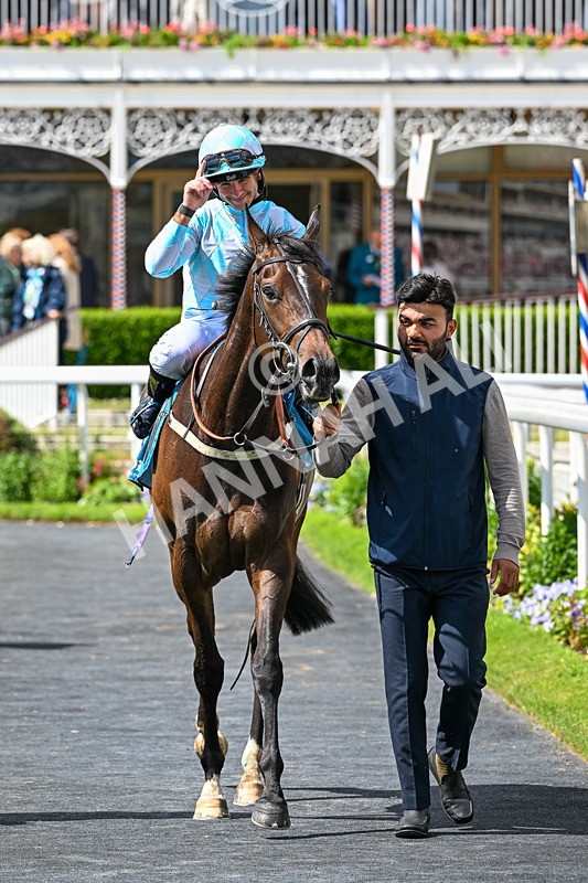120626-Race 3-Bintaryana-7379 - Race 3 15.00pm British EBF Fillies' Handicap