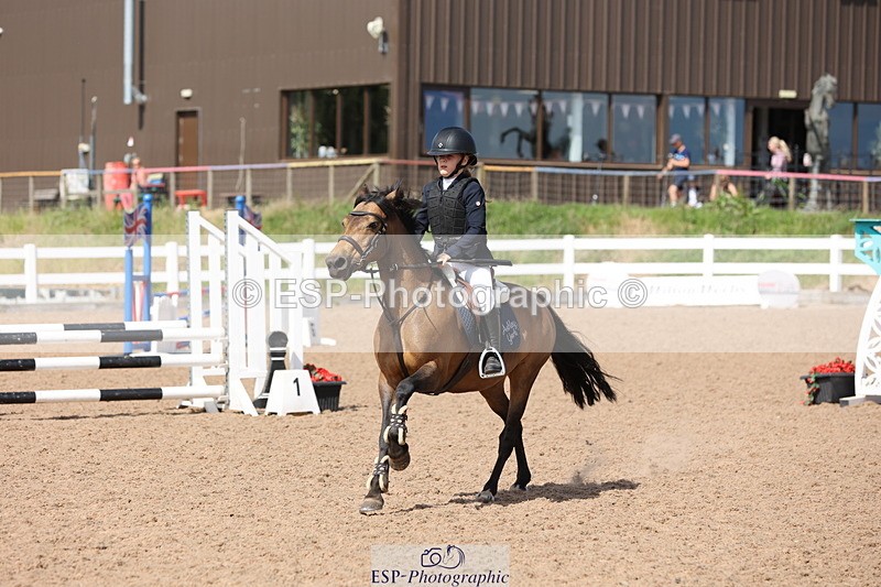 240629A-160640-07902 - Cls 13 Stepping Stones 128cm + 138cm