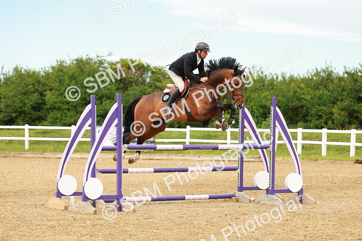 SBM_002157 - Class 4 - Senior Newcomers - 1.10m