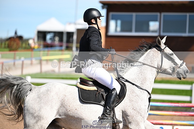 240914A-142548-07622 - Cls 24-S 1.05m Amateur Qualifier