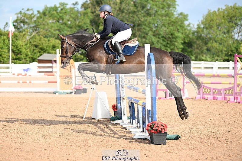 240802A-092137-03363 - Cls 21 A&B Brit Nov & 90cm Open