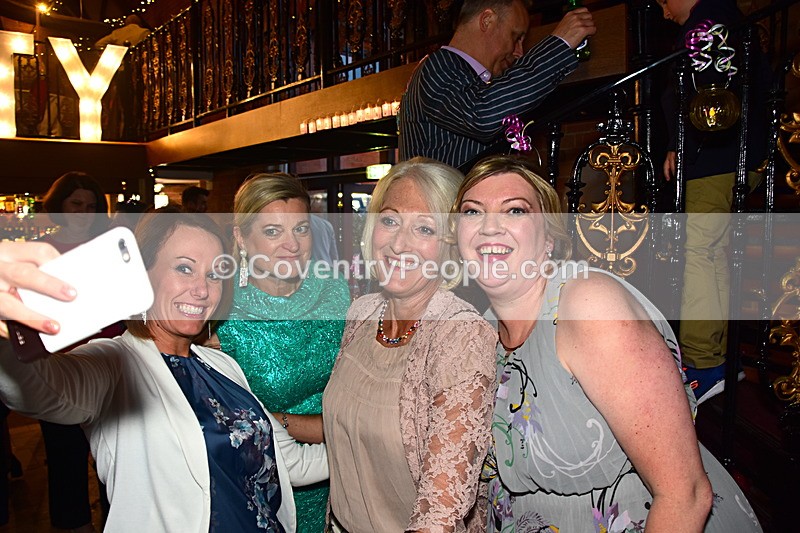 Lor-473 - Lorraine's 50th