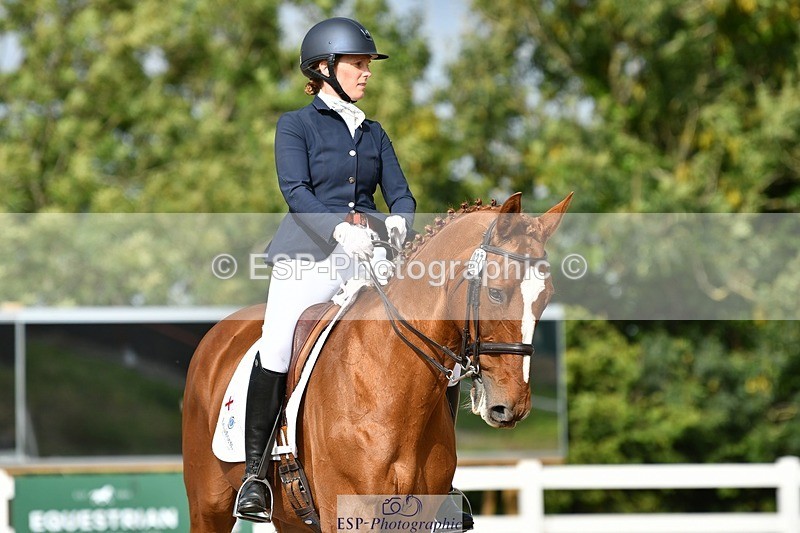 250906-103306-00658 - 037-Anna.PriceMajor.Flyer