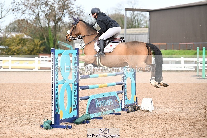 251105-132529-00694 - Cls 04 Newc & 1.10m Open