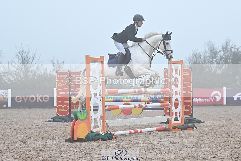 251115-123140-00978 - Cls 10 Pony Foxhunter and 1.10m Open