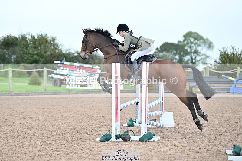 231029A-101115-02638 - 70cm Club and Schools