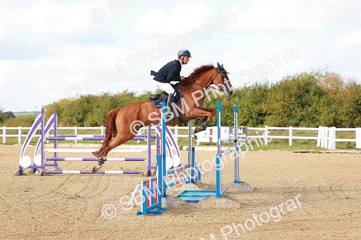 SBM_001892 - Class 5 - Senior Foxhunter - 1.20m