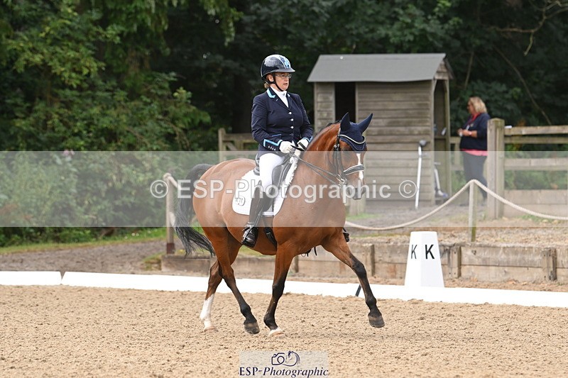 250720A-113340-09869 - 170-Alison.Luscombe-BB.Chambery