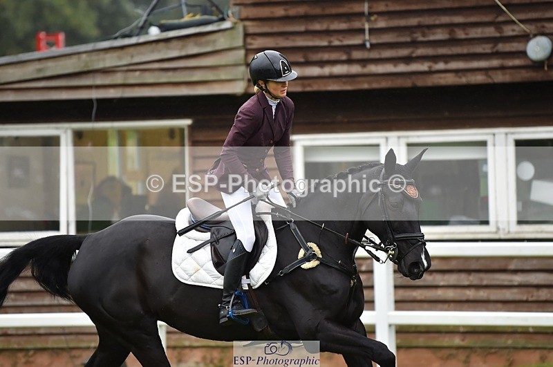 231021-121748-16487 - 056-WILLOW.BDA-Lisa.Maynard-SJ