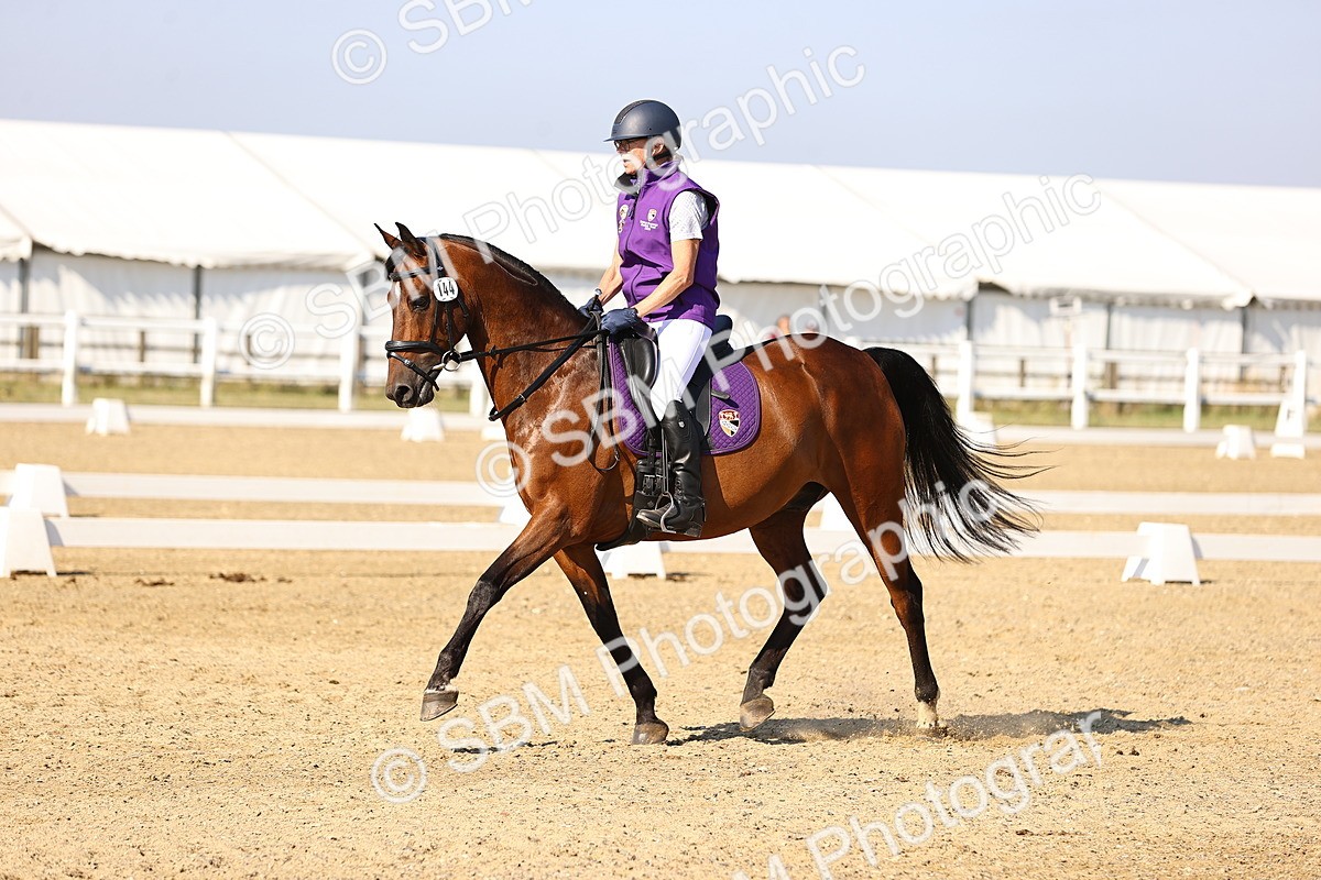 SBM_002646 - Intro 2 - Warm Up