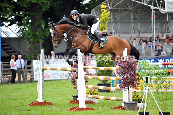 EQUISCOT 9301 - A WEE PEEK AT RHS 2013