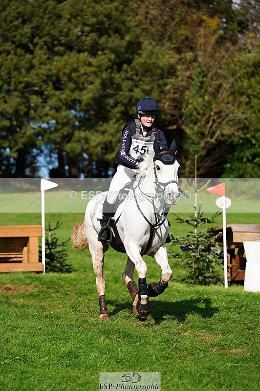 241026-131146-13636 - 456-Jessica.Saunders-RATHLEE.OG