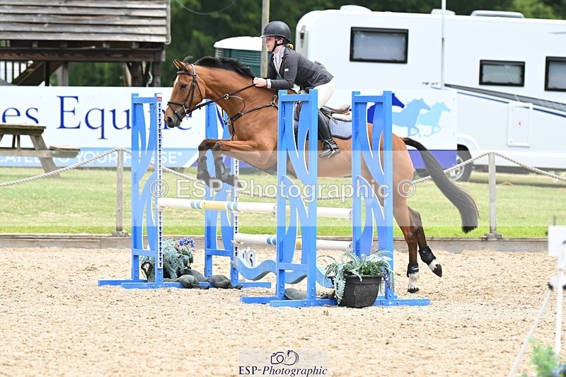 240704-101824-00587 - Cls 6 British Novice and 90cm Open