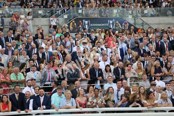 yr23072022r7-10 - Race 7 5.35pm Sky Bet Paying Extra Places Stakes