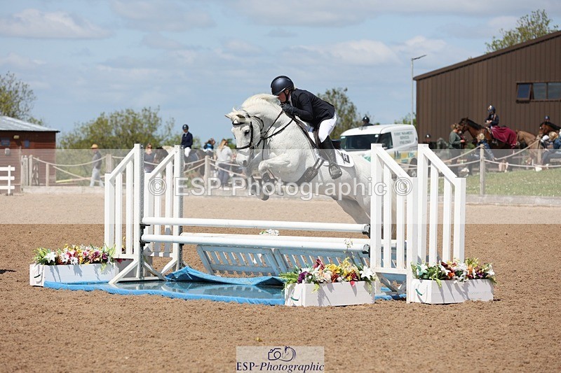 250504-121851-02514 - Cls 4 Pony Newcomers and 1m Open