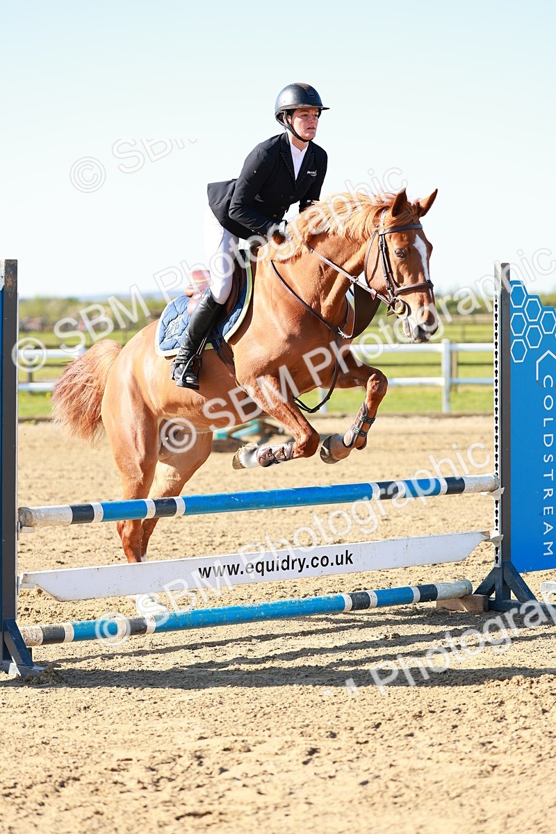 SBM_000328 - Class 1 - Clear Round