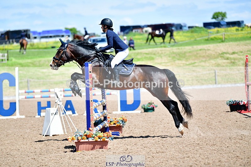 240525A-131042-06058 - Cls 22 95cm National Am Qualifier