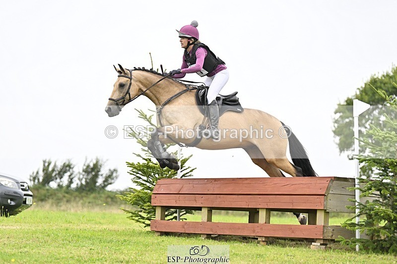 240831A-152146-04490 - 211-Fiona.Lewis-BALLYANNY.BUTTONS