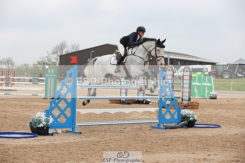 250424-121324-05283 - Cls 1 - 2 Star Small Tour