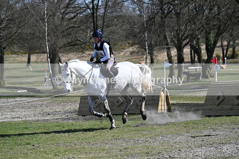 WJ7_1260 - XC Time 13:35 to 13:40