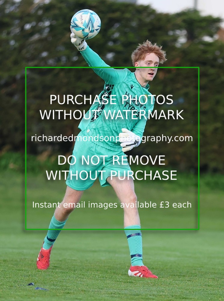 533A9692 - Kendal County Reserves vs Calthwaite Junior Reserves (12/5/26)