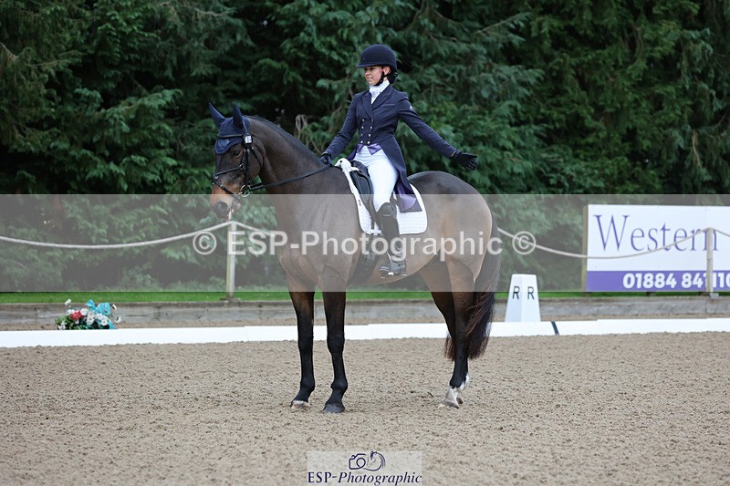 241024-092457-01276 - 204-Megan.Brown-METROPOLITAN.CLOVER