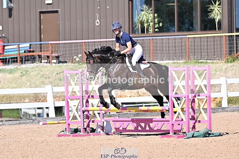 250708A-165627-00150 - 70cm Classes