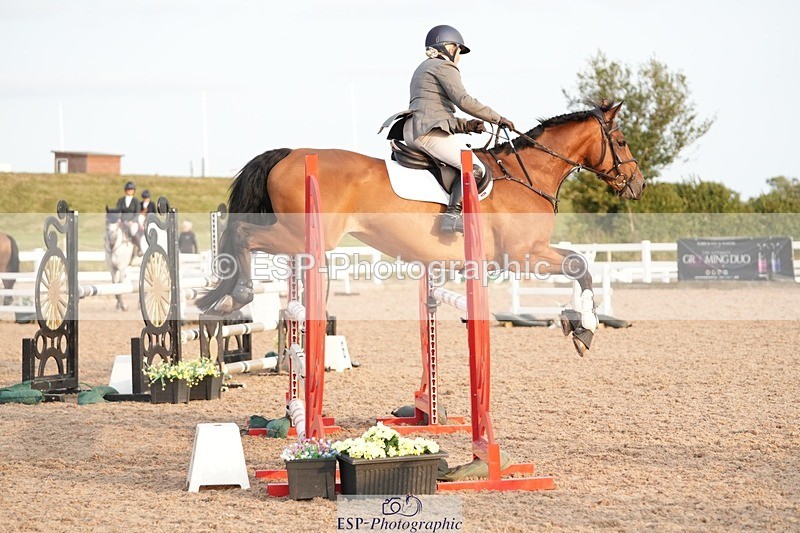 250805-192255-00823 - 1m and 1.10m