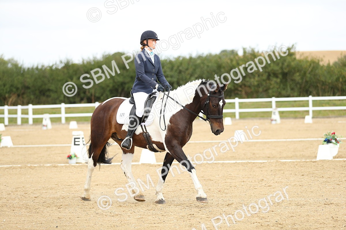 SBM_016386 - Class 13 - Novice 23 - 11.25-12.35