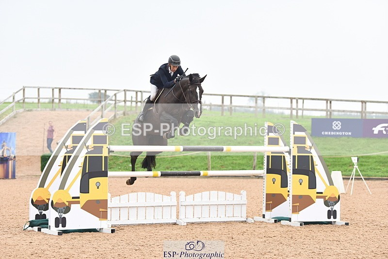 230916A-143310-05295 - Cls 17 National 1.40m