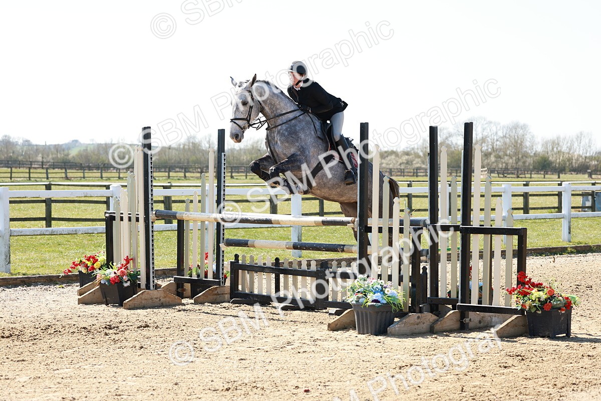 SBM_004619 - Class 17 - Senior Newcomers - 1.10m