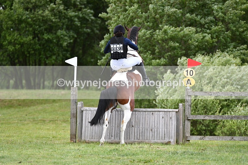 WJ5_3510 - Class 5 80cm Pairs