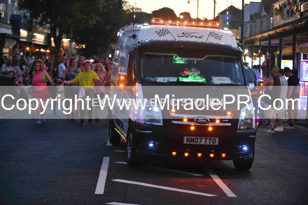 SH4_4064 - Carnival Procession.