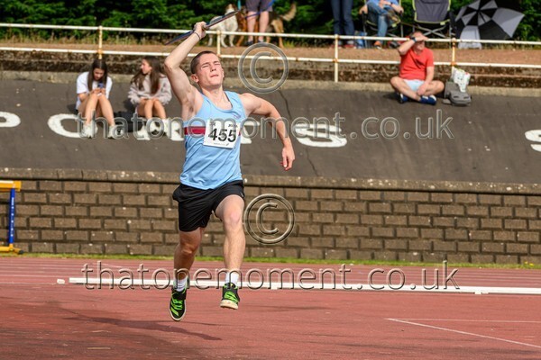 Sen25SUN-926979 - Field Male