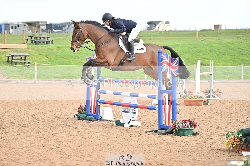 240405A-120104-01003 - Cls 2 Newcomers