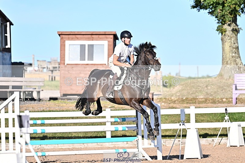 250708A-185909-00695 - 100cm Classes