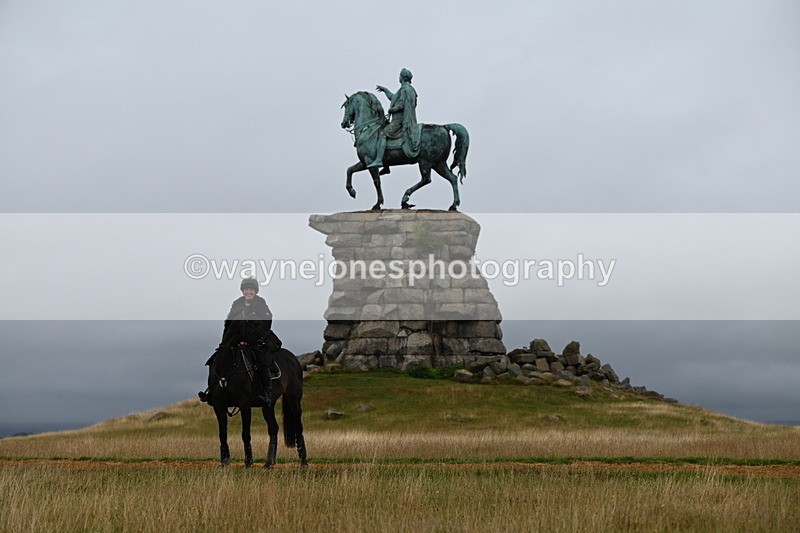 DSC_2688 - Time at Statue 12:34 to 12:56