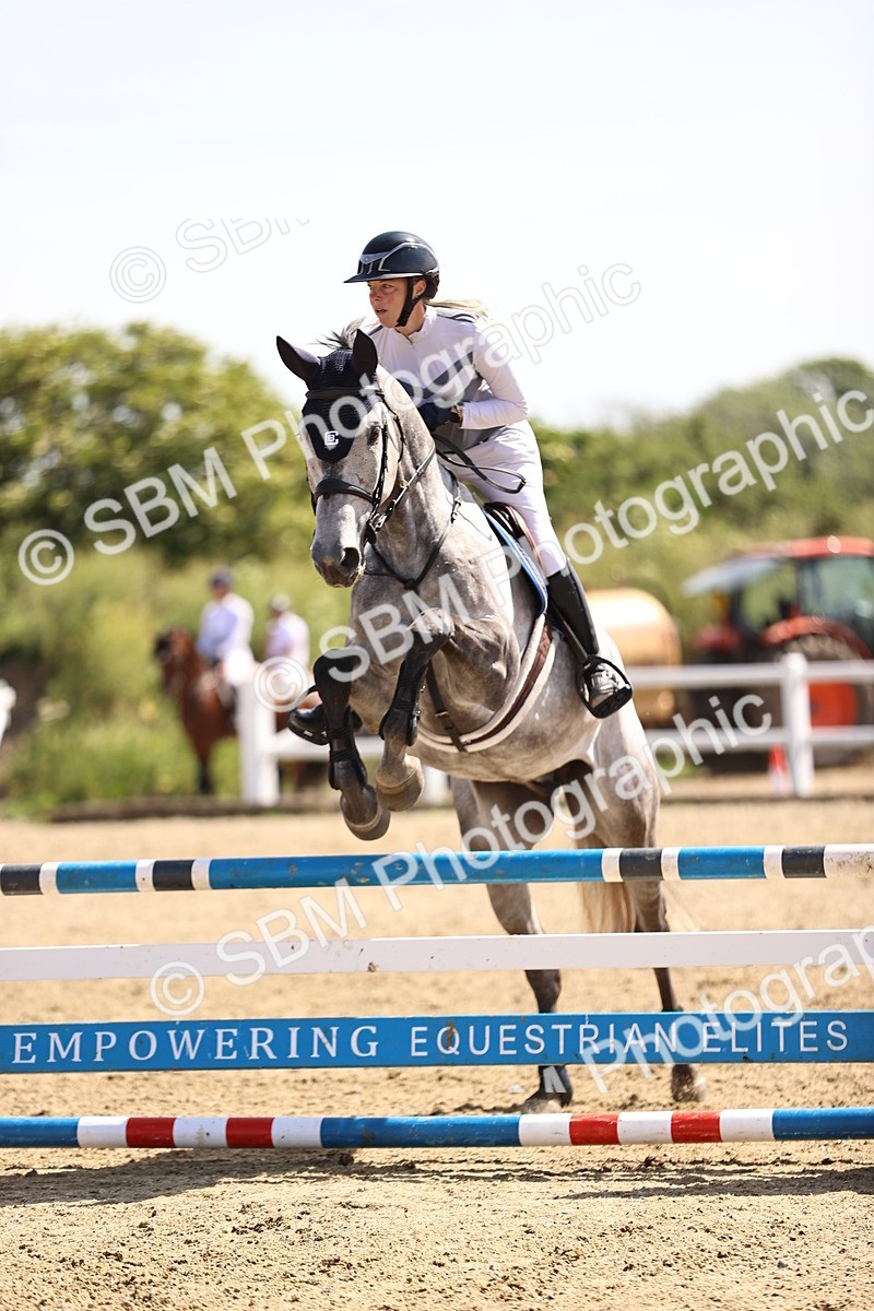 SBM_003790 - Class 9 British Novice/90cm