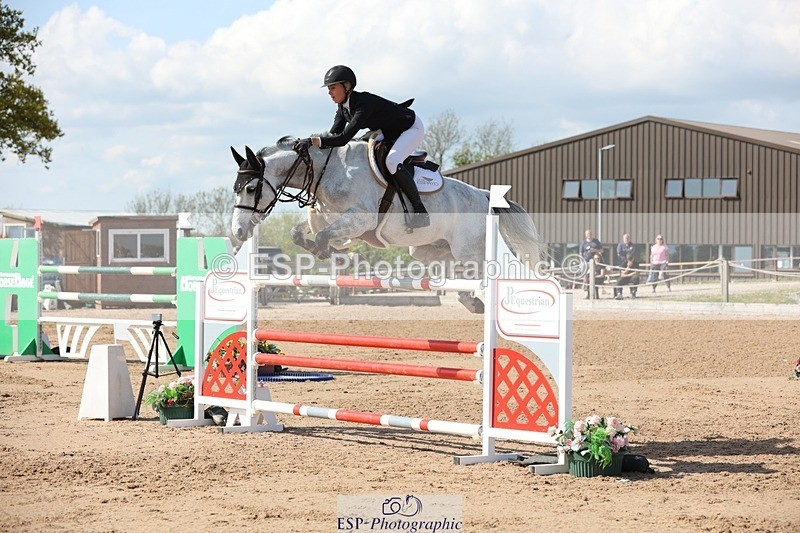 250427-155911-18266 - Cls 24 - 1 Star Gold Tour