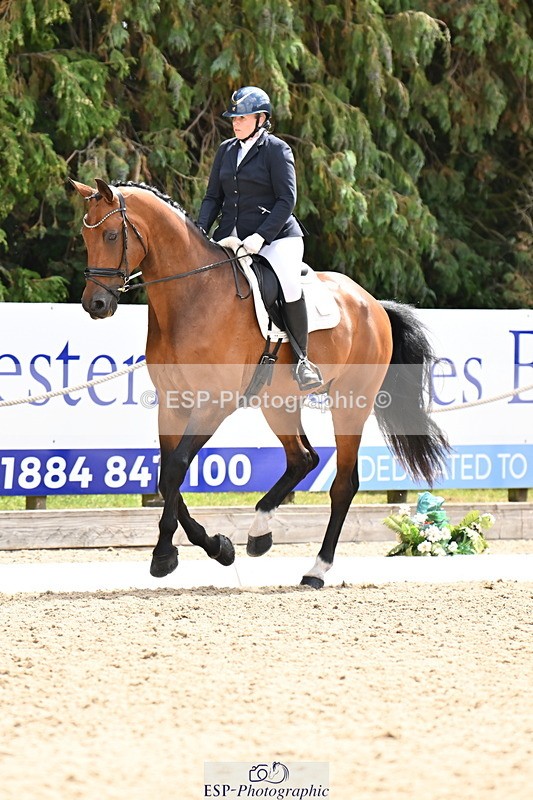 250808A-154541-01380 - 006-Katherine.CarneCalcourt.Romancier