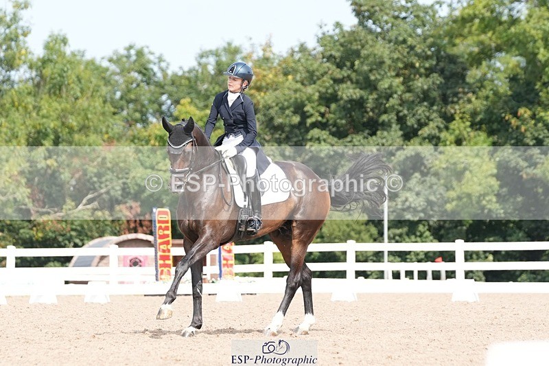 250815-114136-00921 - 010-Beatrice.ButterworthIvo.II