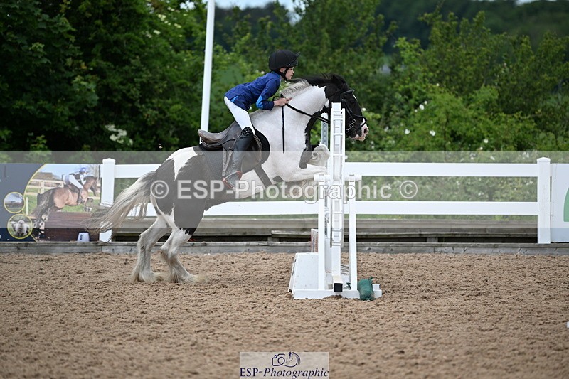 240608A-120702-00802 - Cls 9 Pony BN Jump Off and Presentations